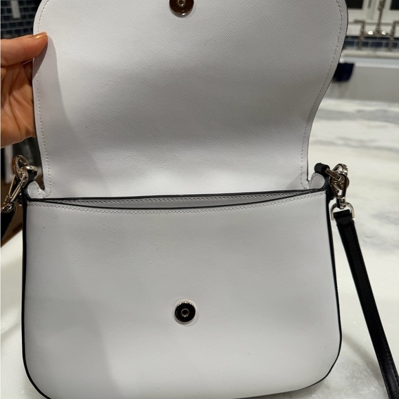 Kate Spade New York Beige Blush Pink & White Flap Crossbody Bag Like New - Picture 5 of 10